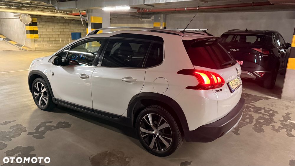 Peugeot 2008 1.2 Pure Tech Crossway S&S EAT6 - 4