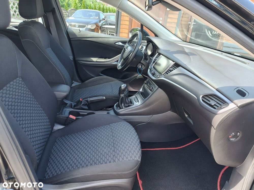 Opel Astra - 19