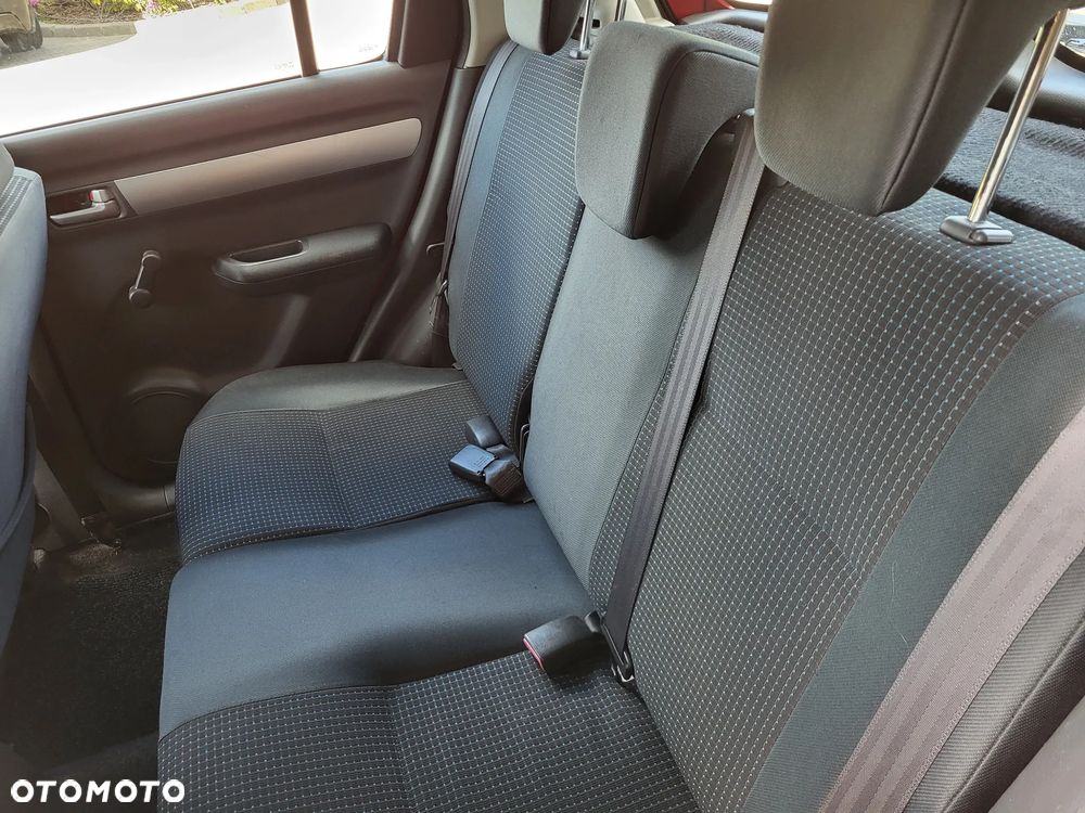 Suzuki Swift - 14