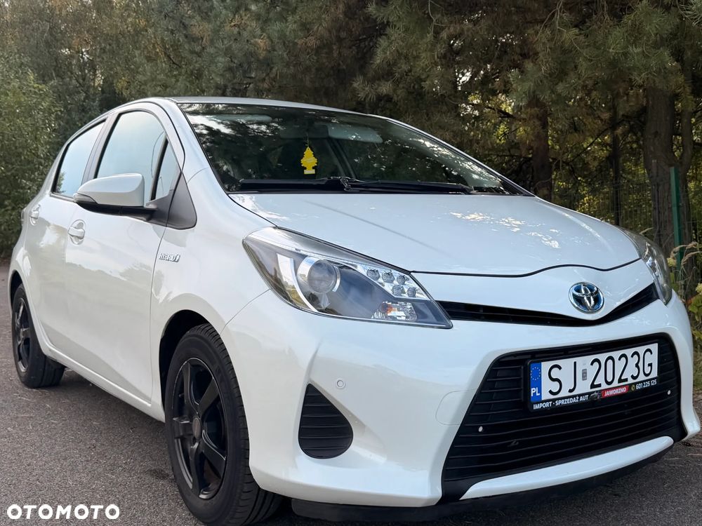 Toyota Yaris - 25
