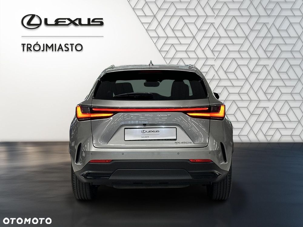 Lexus NX - 7