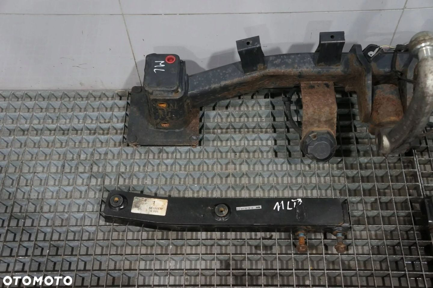 HAK HOLOWNICZY ODPINANY KULA ORIS MERCEDES ML W164 GL X164 A1643100118 - 2