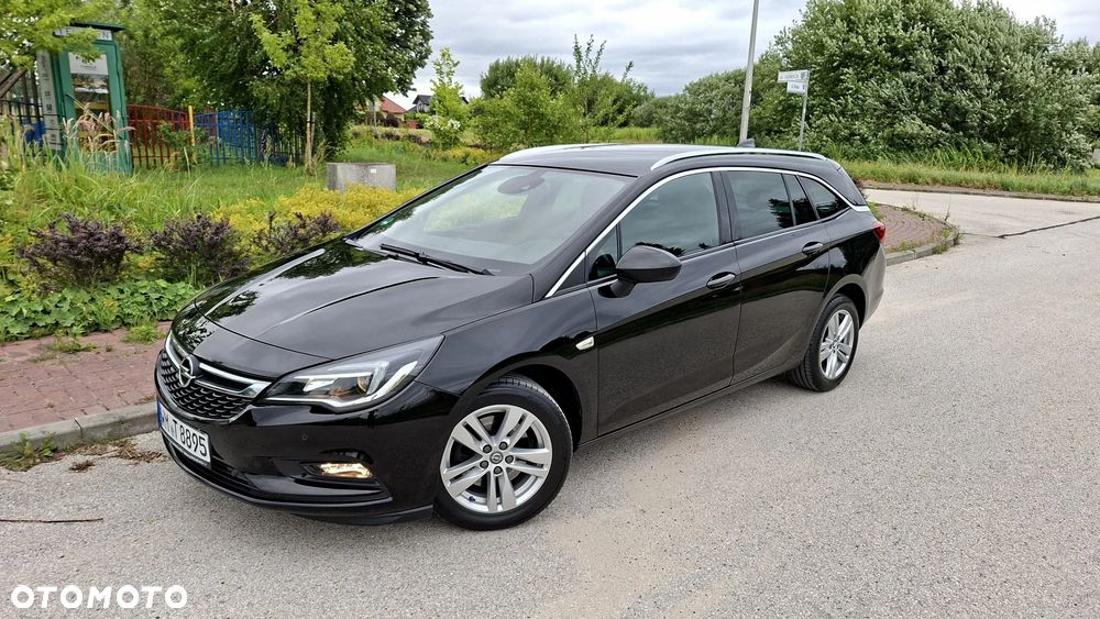 Opel Astra 1.6 D (CDTI) Start/Stop Business - 2