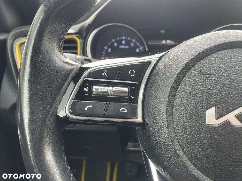 Kia XCeed 1.5 T-GDI Business Line - 24