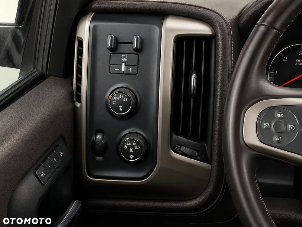 GMC Sierra - 21