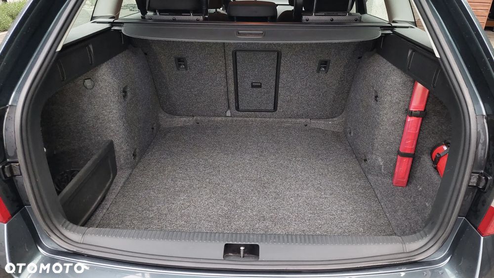 Skoda Octavia 2.0 TDI Ambition DSG - 19
