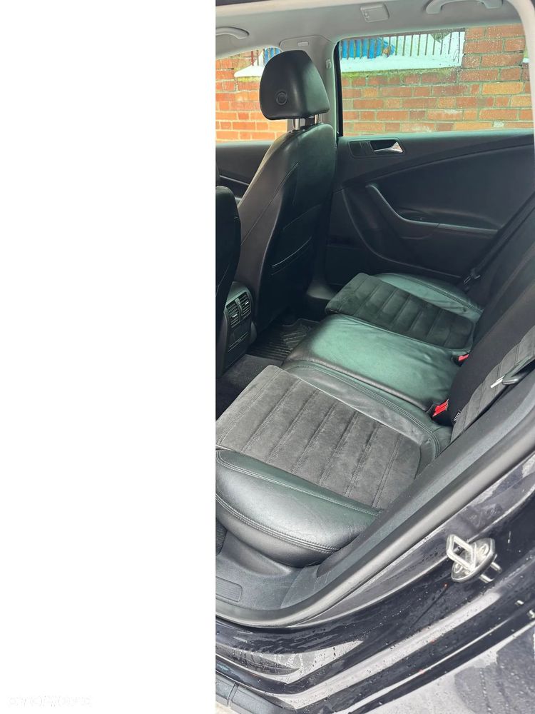 Volkswagen Passat 2.0 TDI Comfortline - 7