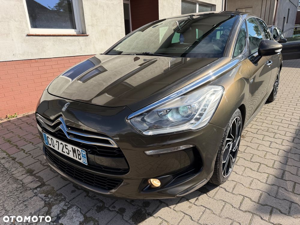 Citroën DS5 Hybrid4 EGS6 SoChic - 39