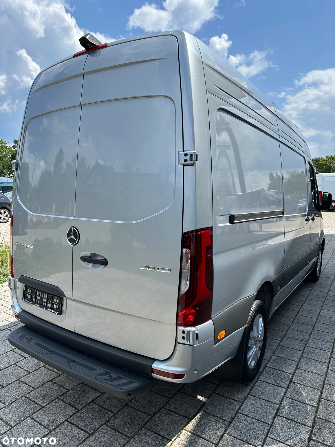 Mercedes-Benz Sprinter - 6