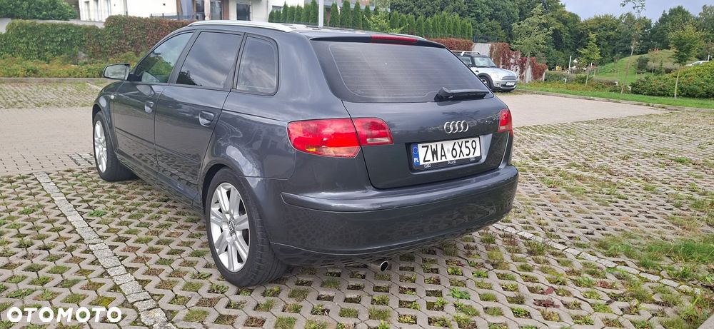Audi A3 Sportback 1.6 Ambiente - 4