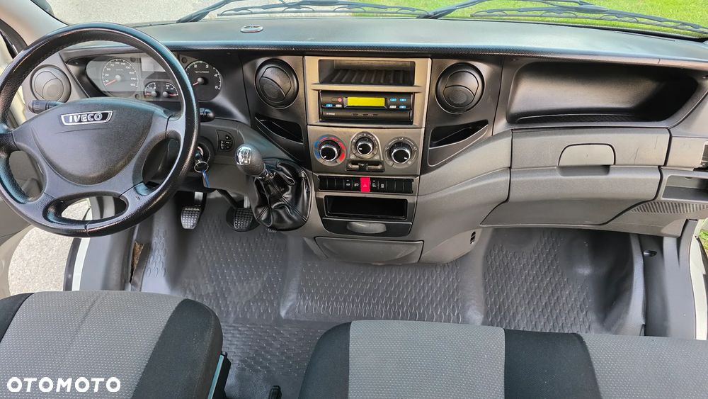 Iveco 35C13 - 20