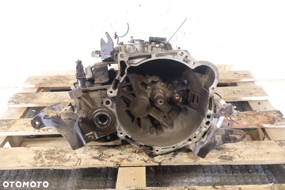 SKRZYNIA BIEGÓW 5 BIEGOWA KIA CEED I 1.6 R71773 - 2