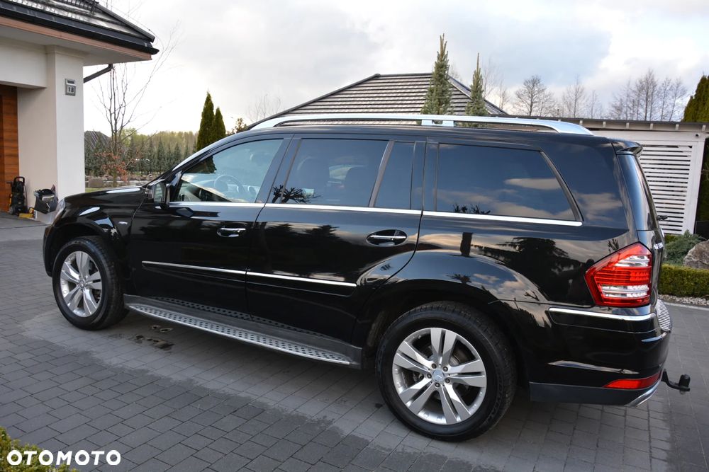 Mercedes-Benz GL 350 BlueTEC 4Matic 7G-TRONIC - 12