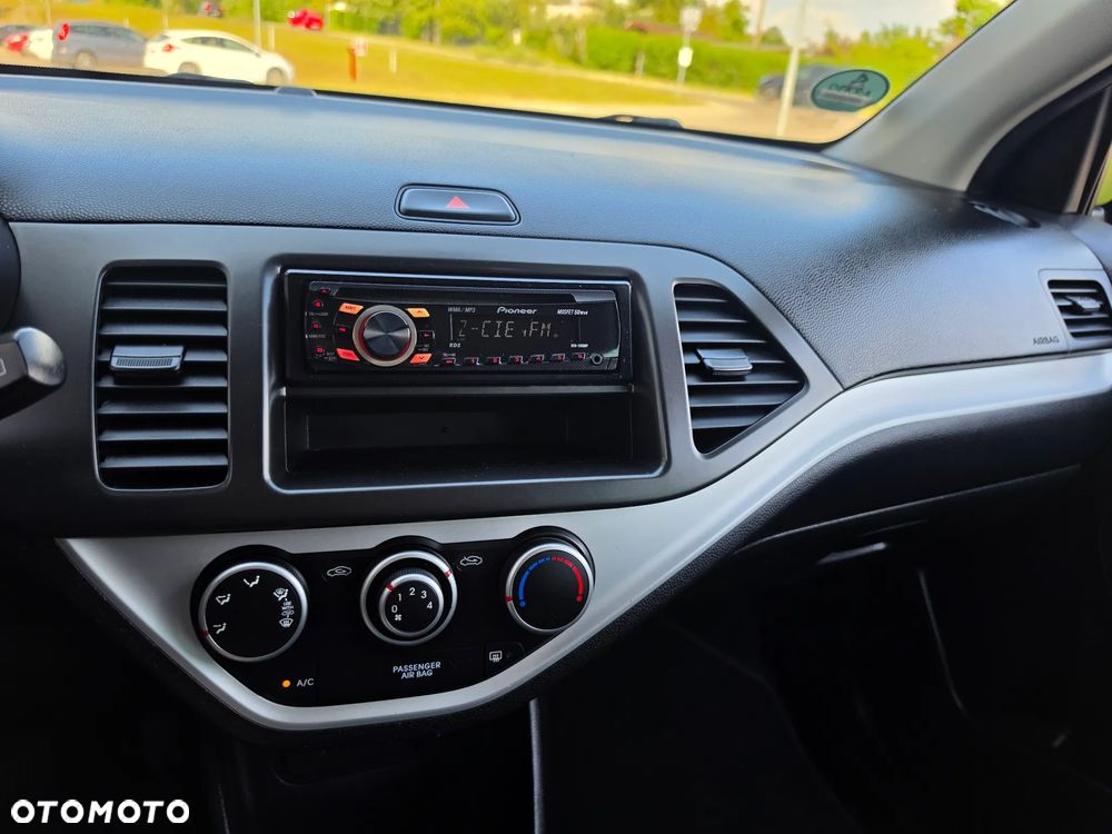 Kia Picanto 1.0 Attract - 12
