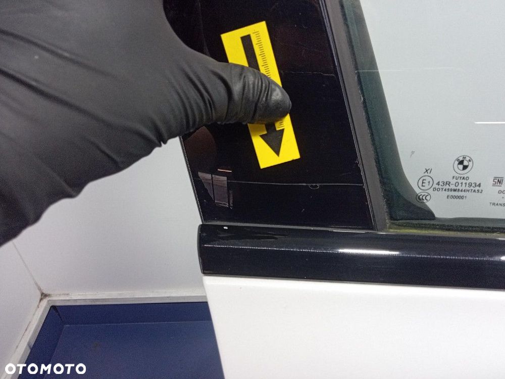 BMW 3 G20 G21 18- DRZWI PRZÓD PRAWE A96 MINERALWEISS METALLIC - 6