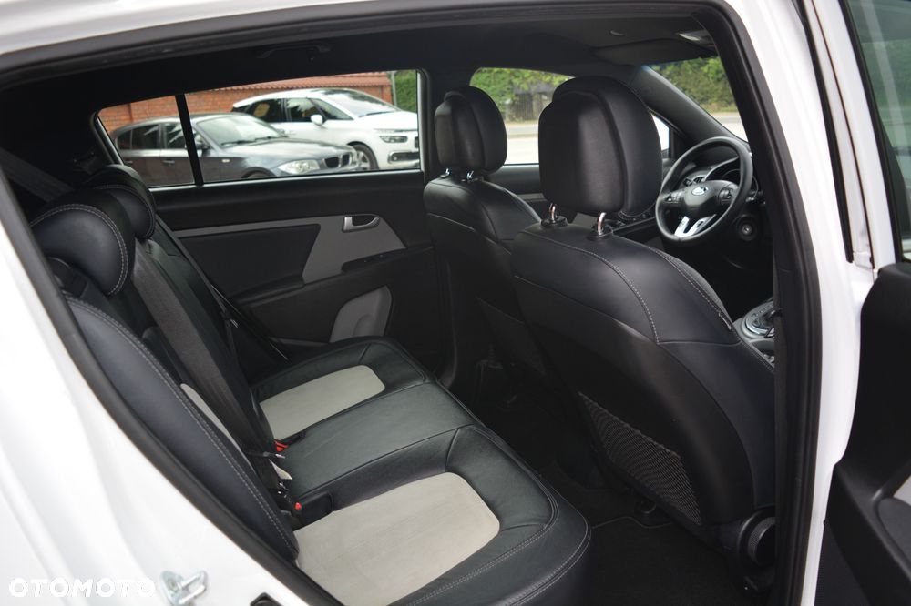 Kia Sportage 2,0 CRDI AWD Spirit - 38