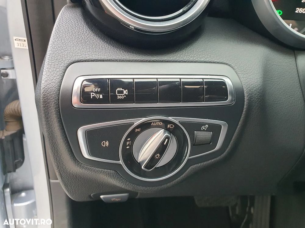 Mercedes-Benz C 220 d 9G-TRONIC Exclusive - 16