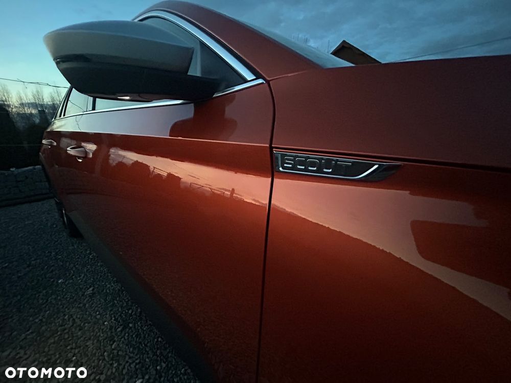 Skoda Superb 2.0 TSI 4x4 Scout DSG - 12