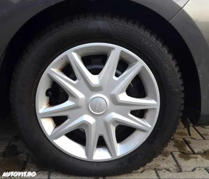Ford Fiesta 1.0 EcoBoost Powershift Trend - 12