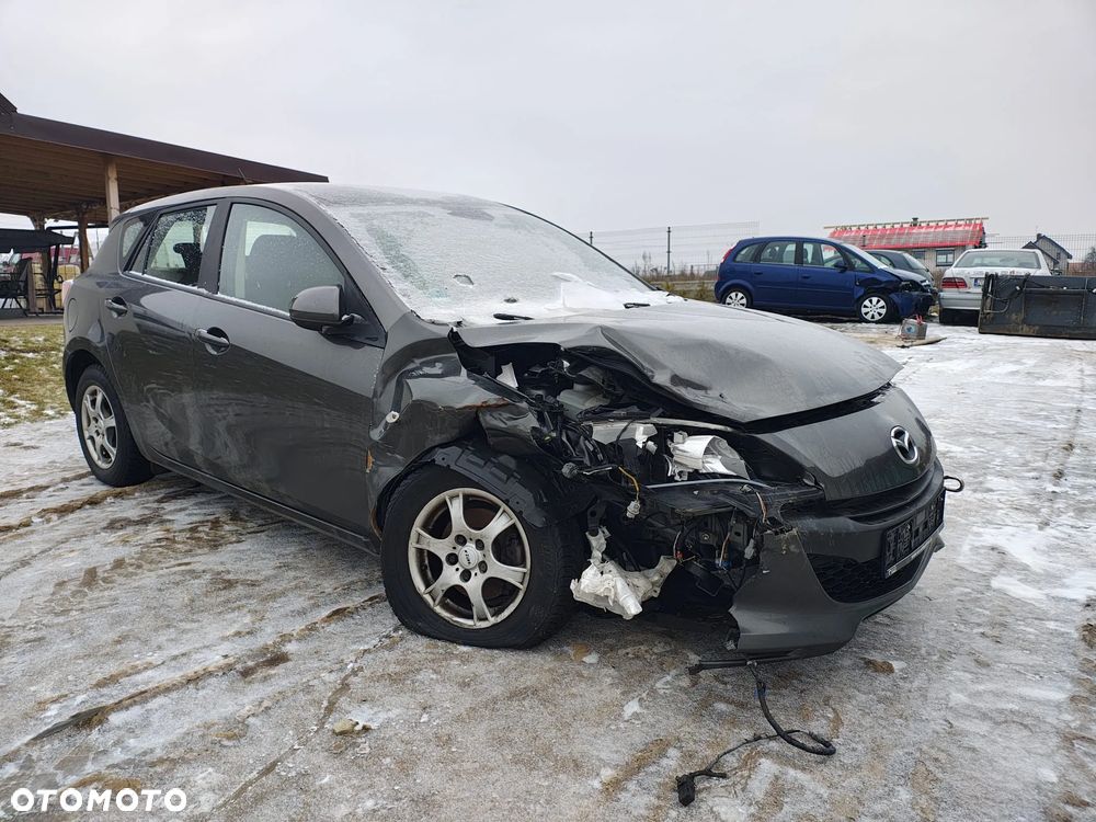 Mazda 3 - 1