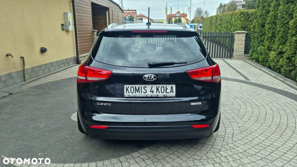 Kia Ceed - 5