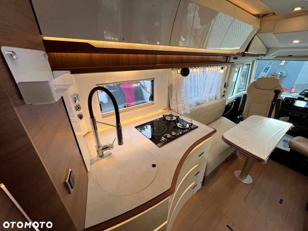Rapido i166M DISTINCTION - aktywny tempomat DISTRONIC, ALDE, skórzana tapicerka - 11