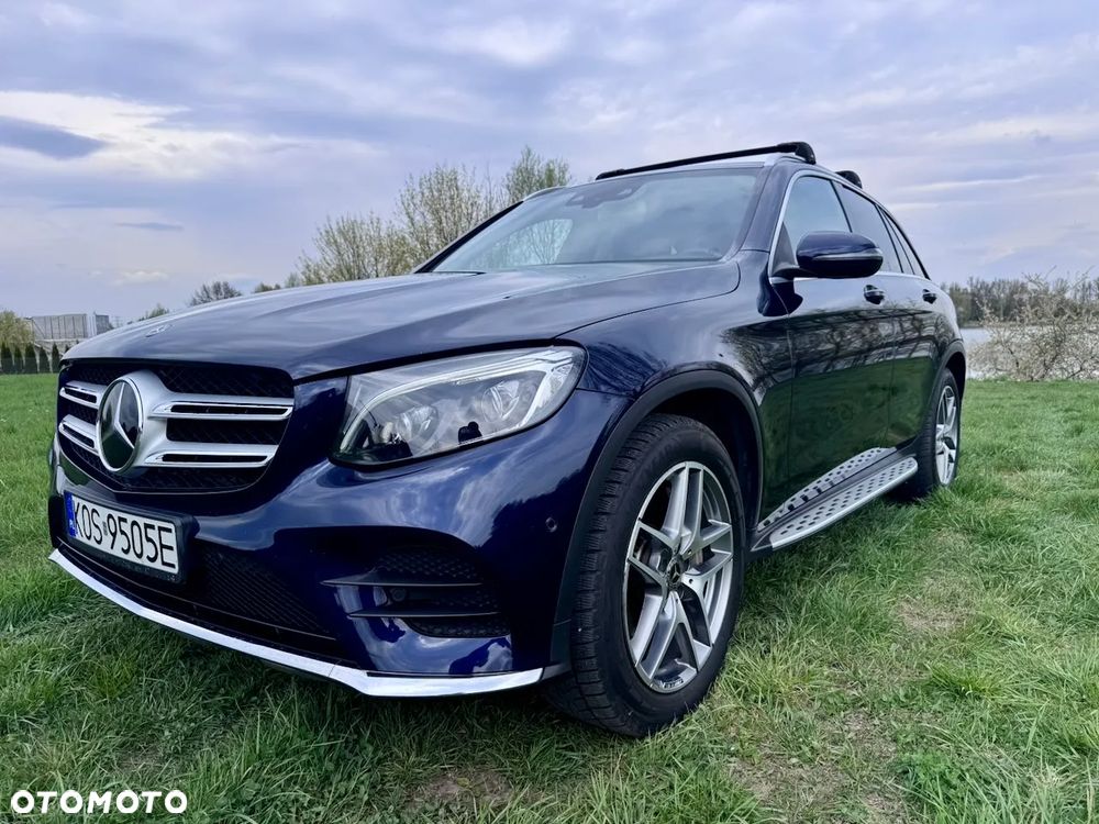 Mercedes-Benz GLC 250 4Matic 9G-TRONIC AMG Line - 9