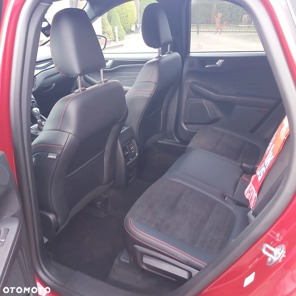 Ford Kuga 1.5 EcoBoost FWD ST-Line X - 8