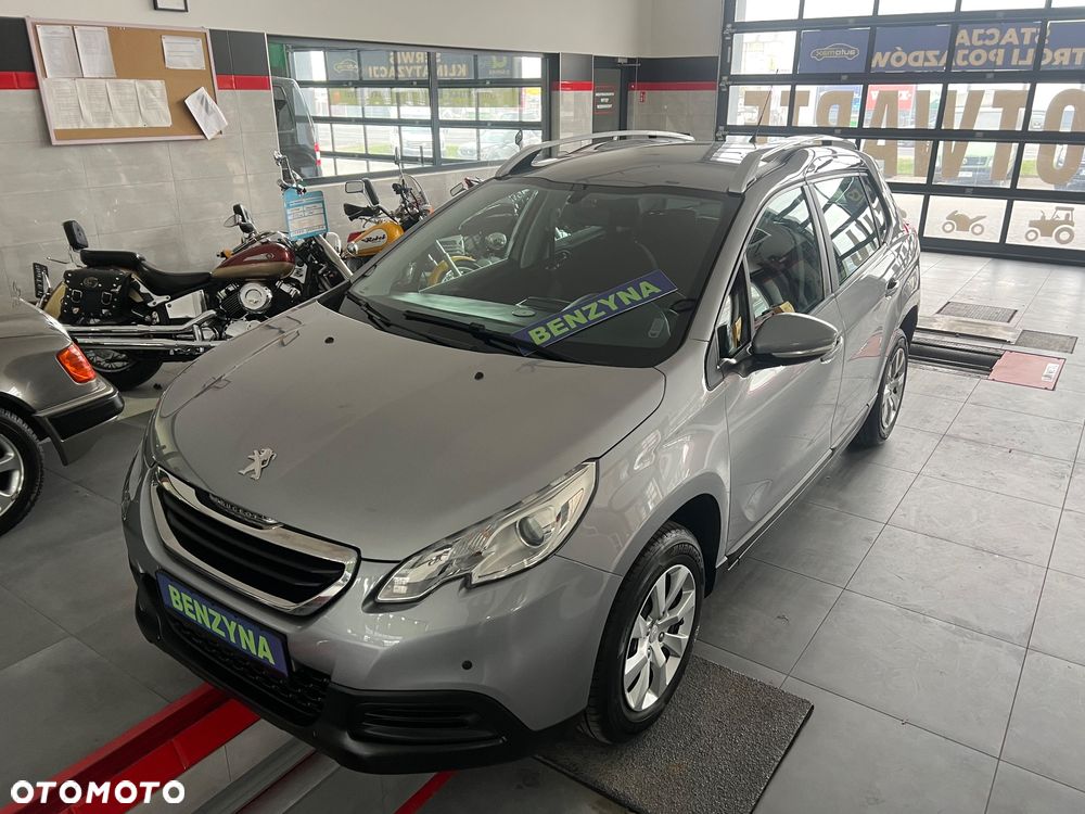 Peugeot 2008 PureTech 82 Allure - 2