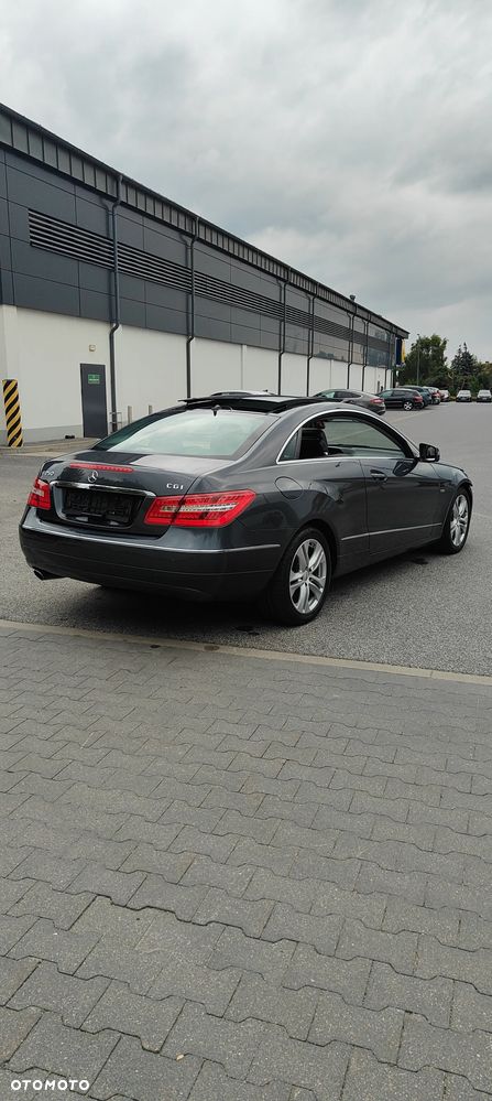 Mercedes-Benz Klasa E 250 CGI BlueEff - 7