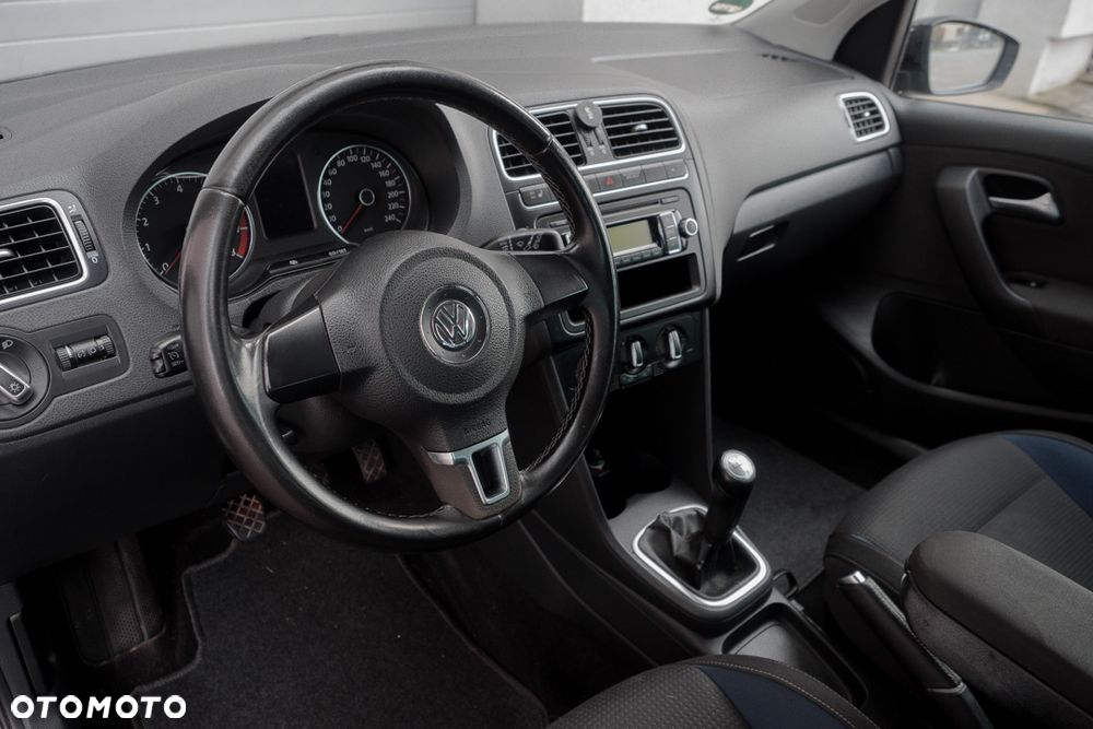 Volkswagen Polo 1.4 16V Highline - 14