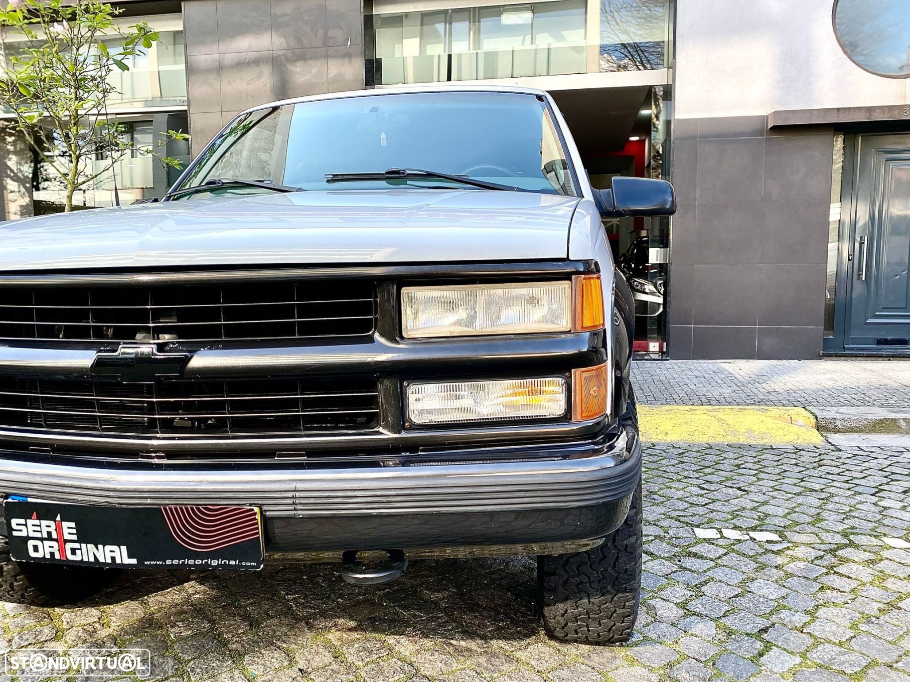 Chevrolet Tahoe - 4