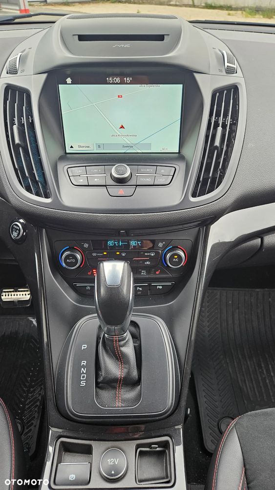 Ford Kuga 2.0 TDCi 4x4 ST-Line - 24