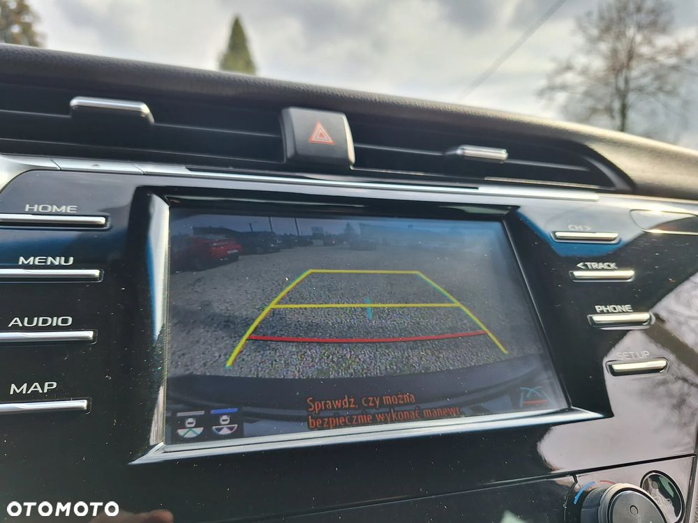 Toyota Camry 2.5 Hybrid Comfort CVT - 33