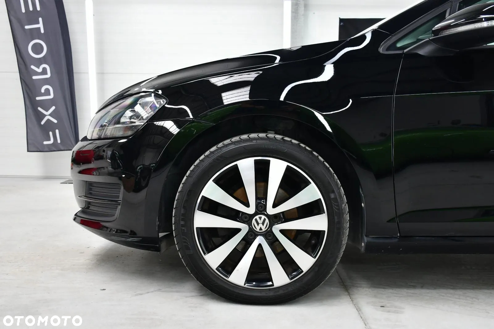 Volkswagen Golf - 4