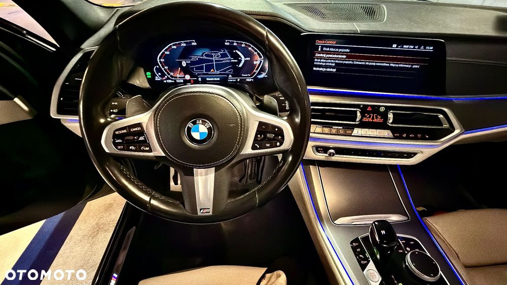 BMW X5 xDrive25d - 13