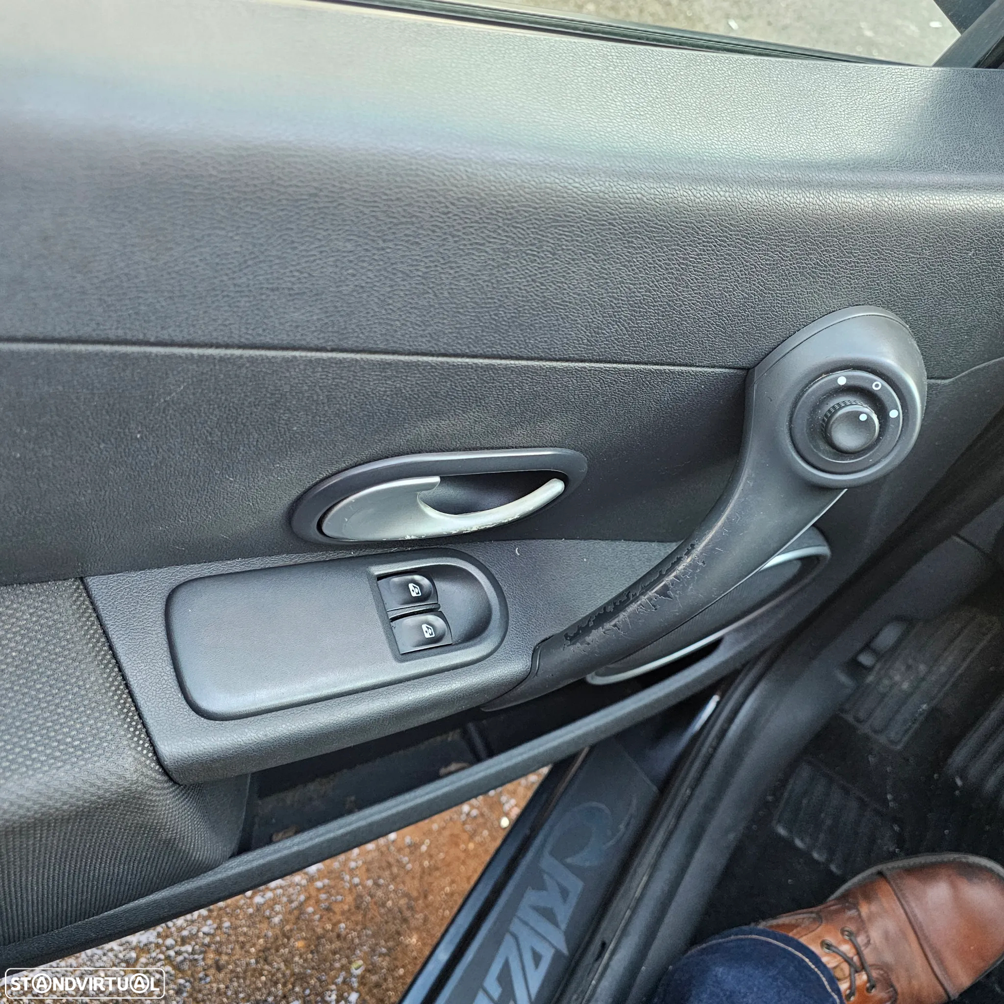 Renault Clio 1.5 dCi Rip Curl II - 18