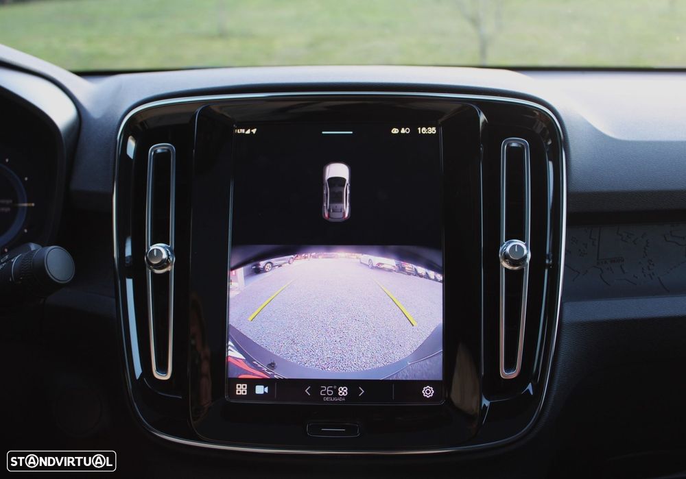 Volvo C40 Recharge Plus - 4