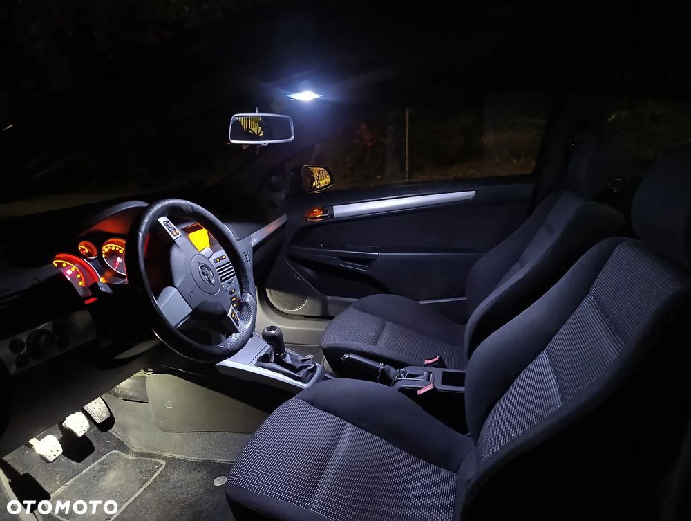 Opel Astra - 12