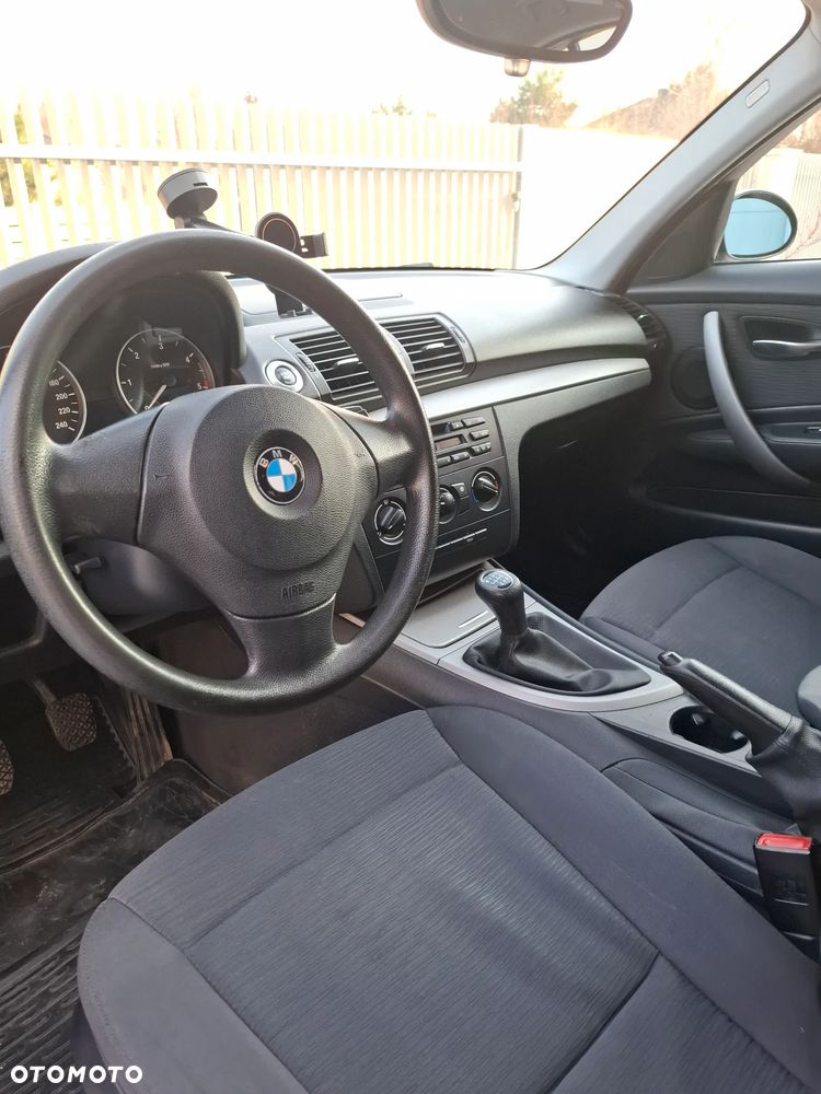 BMW Seria 1 - 13