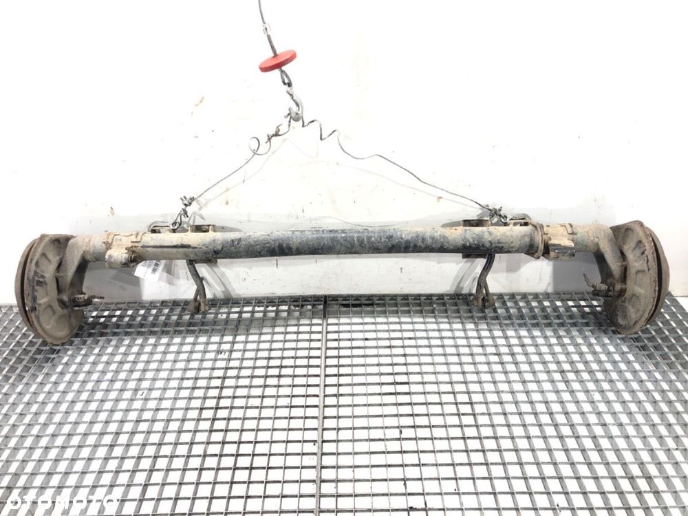 BELKA TYŁ  VW CADDY III Nadwozie pełne/minivan (2KA, 2KH, 2CA, 2CH) 2004 - 2015 2.0 SDI 51 kW [70 - 1