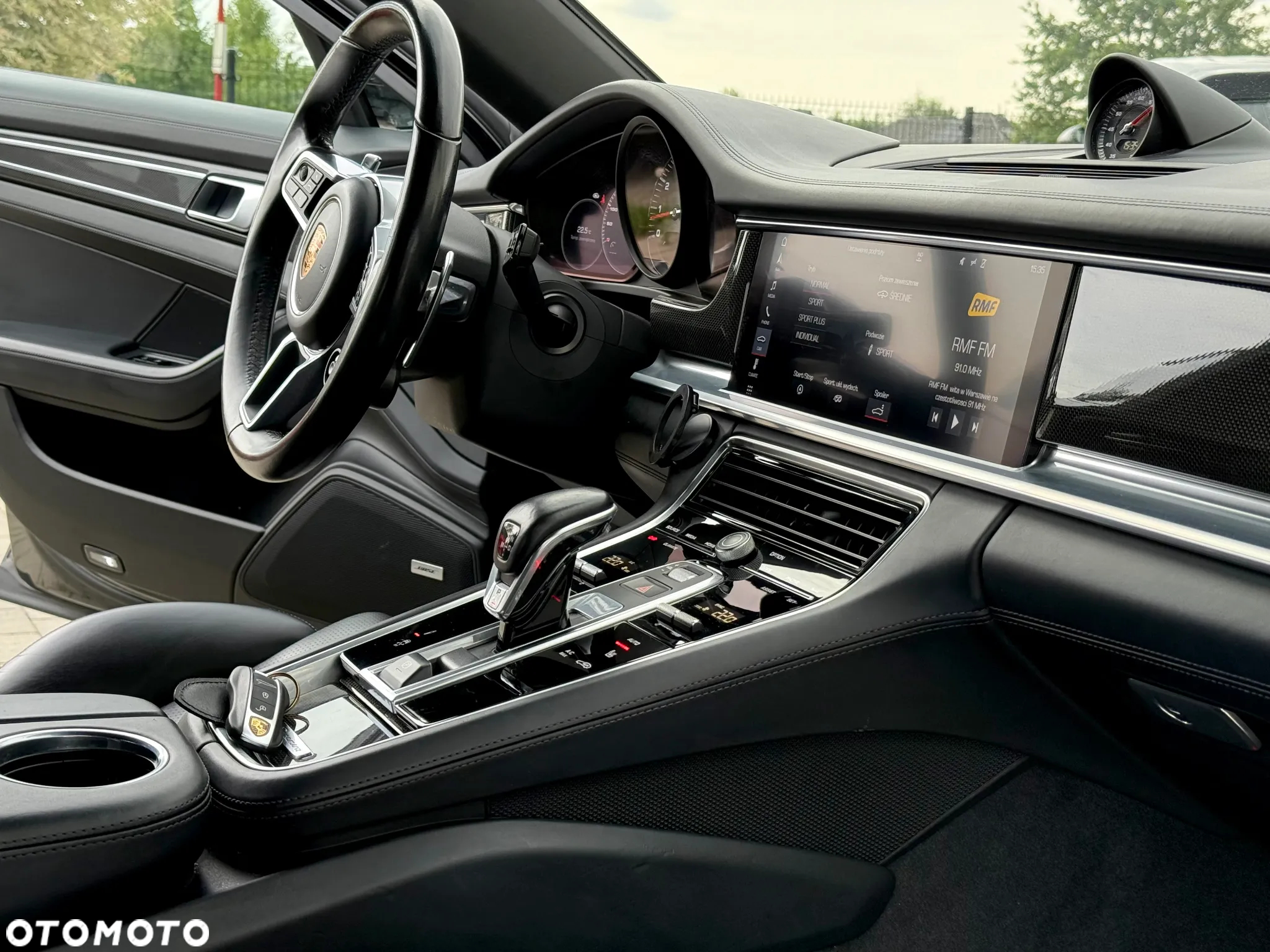 Porsche Panamera 4S - 18