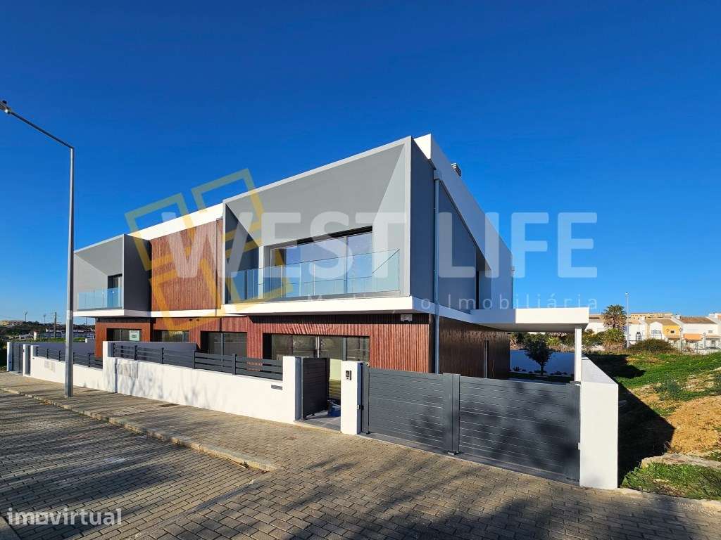 Arquitetura Contemporânea - NOVA - Moradia T4 com três suítes junto... - Grande imagem: 5/39