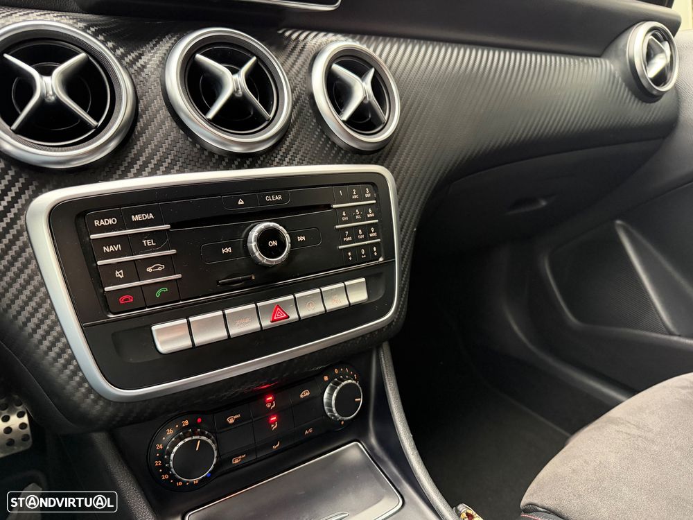 Mercedes-Benz A 180 d AMG Line Aut. - 17