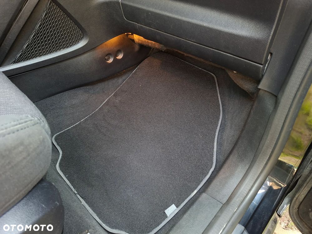 Ford S-Max 2.0 TDCi DPF Titanium - 20