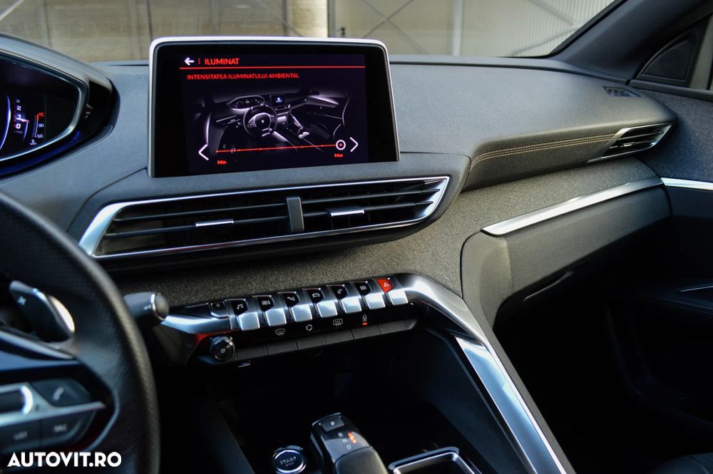 Peugeot 3008 1.6 BlueHDI S&S EAT6 GT-Line - 27