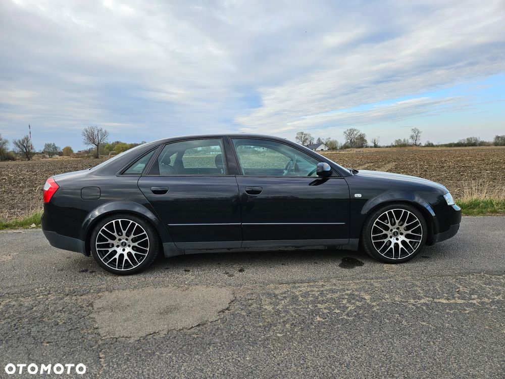 Audi A4 Limousine 2 - 9