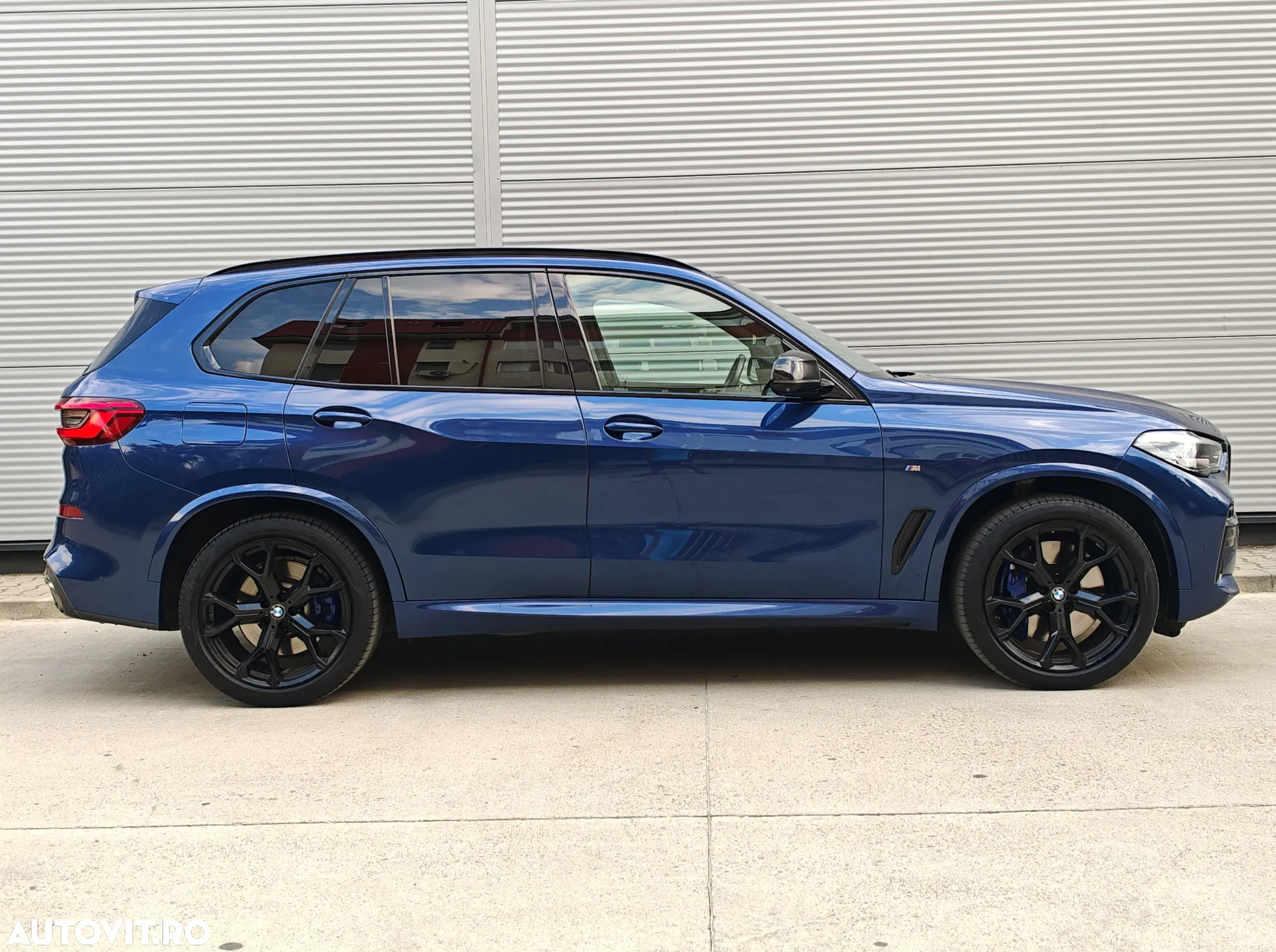 BMW X5 M M50d - 10
