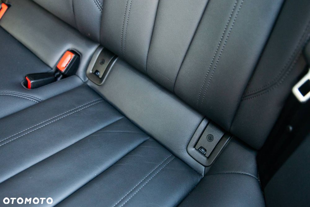 Audi A4 Allroad - 23