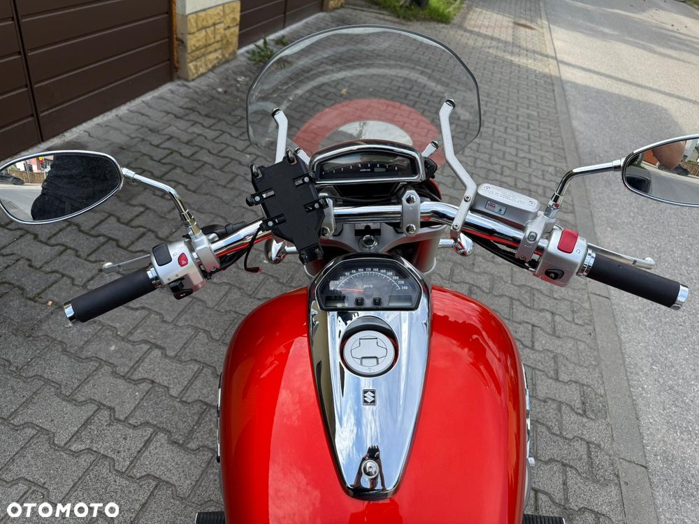 Suzuki VZ - 6